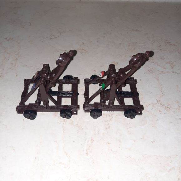 1994 Weapons & Warriors Castle Combat Game Replacement Pieces - Picture 2 of 8